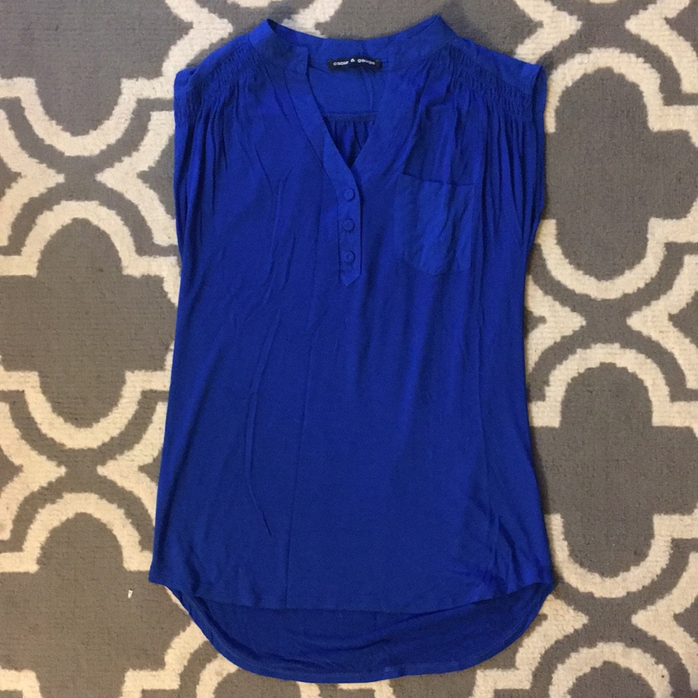 Sleeveless Pocket Blouse